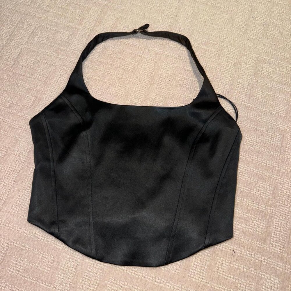 Aritzia Babaton Buster Halter Top